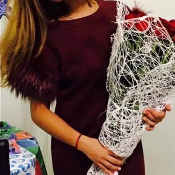 Dress - Picture 6 of 6